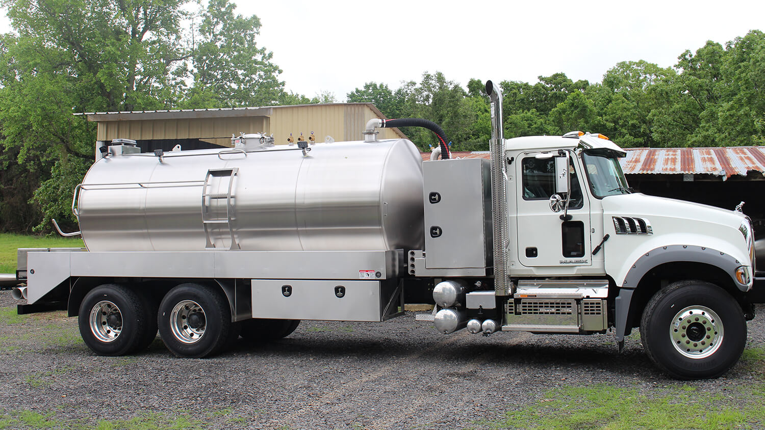 Septic Truck 3600 Mack 1218 (2)